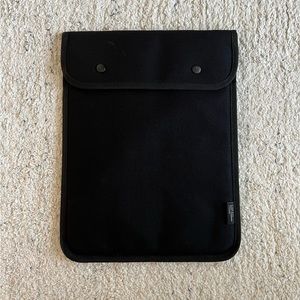 Korean Laptop Case